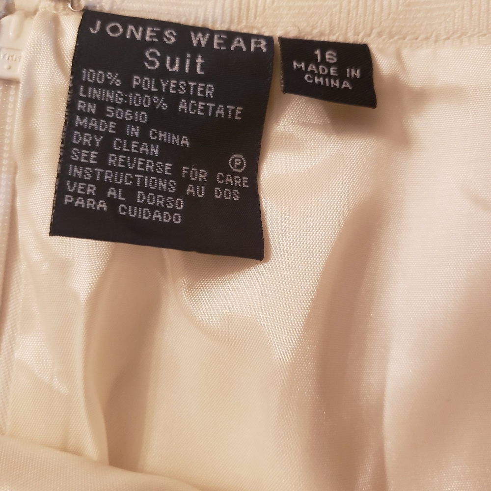 Original Jones Wear fully lined suit - Picture 4 of 4